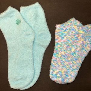 Earth Therapeutics Aloe Infused Plush Socks